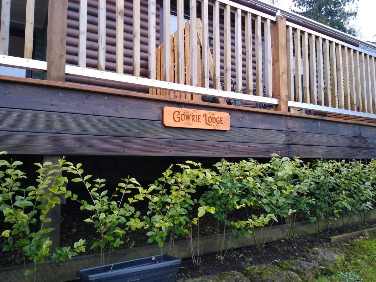 Charming Lodge Cosy Comfortable Ideal Location Blairgowrie and Rattray Экстерьер фото